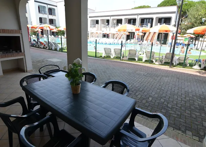 Comfy With Ac Located At The بيت للعطل *