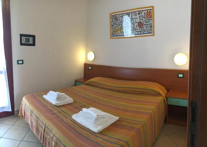 Comfy With Ac Located At The ليدو دي سبينا