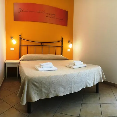 Comfy With Ac Located At The 펜션 리도 디 스피나