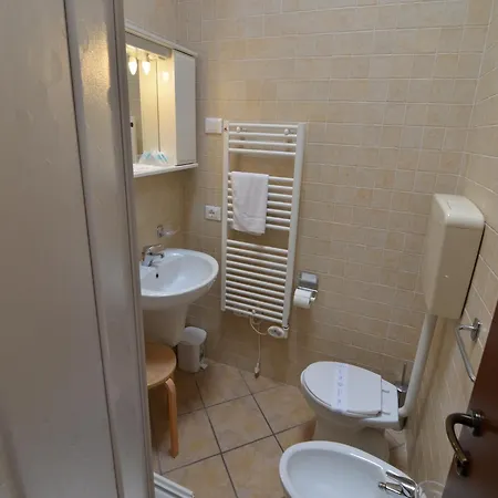 Comfy Apartment With Ac Located At The Beach * Lido di Spina