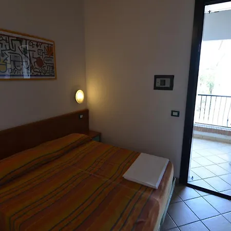 Comfy Apartment With Ac Located At The Beach Holiday home