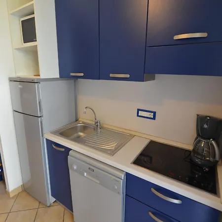 Comfy Apartment With Ac Located At The Beach Holiday home *