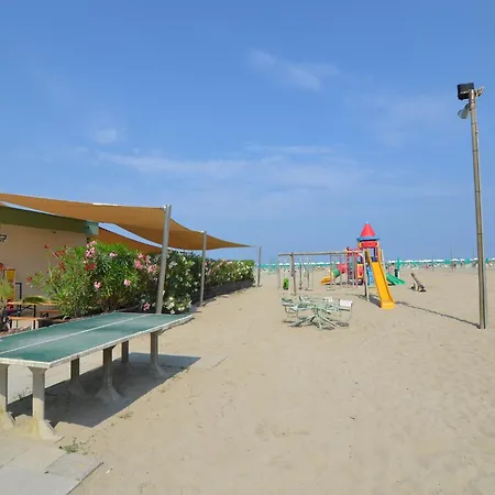 Comfy With Ac Located At The 펜션