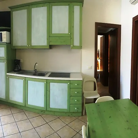 Comfy Apartment With Ac Located At The Beach *