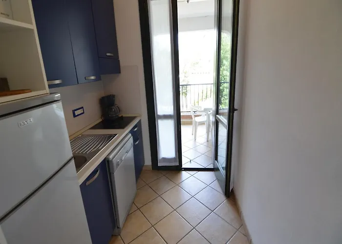 Casa de Férias Comfy With Ac Located At The *